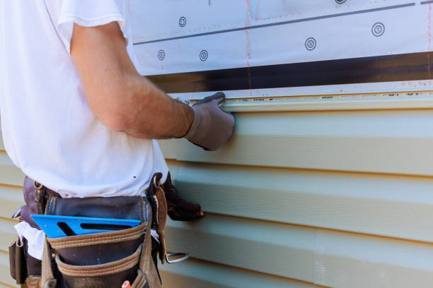 Trusted Siding Contractor service in Warrenville, SC - Creative Siding